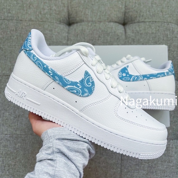 🤍💙 Nike Air Force 1 white blue UNC bandana paisley - Picture 3 of 4